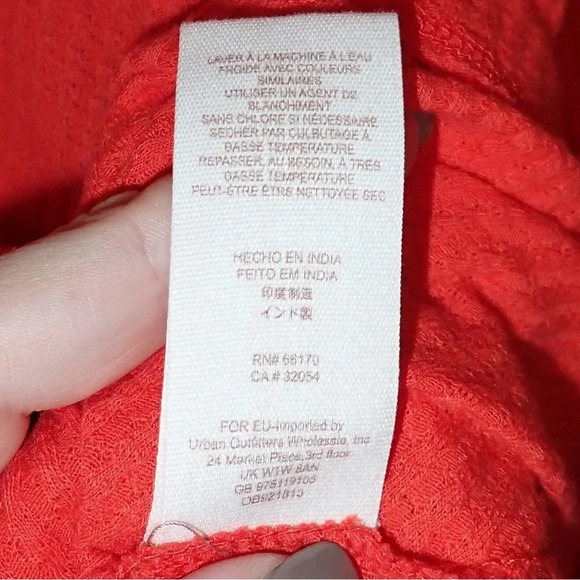 Free People Casual Parisian Night Top / Blouse bell sleeve Size Medium - Picture 5 of 11